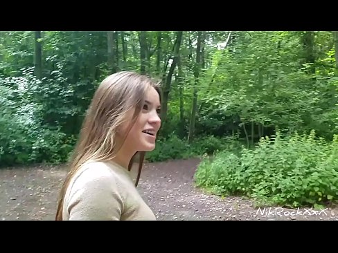 ❤️ Jeg foreslo for Evelina at vi skulle knulle på et offentlig sted! Hun sa ja. Så knullet jeg henne i rumpa og cum i munnen hennes. Så ble hun forbanna. ️ Sludder hos oss ☑