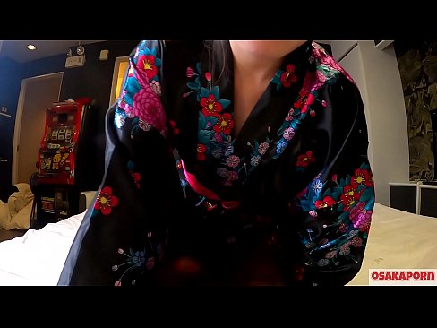 ❤️ Ung cosplay-jente elsker sex til orgasme med en sprut i en hestekvinne og en blowjob. Asiatisk jente med hårete fitte og vakre pupper i tradisjonell japansk drakt i amatørvideo som viser onani med jævla leker. Sakura 3 OSAKAPORN. ️ Sludder hos oss ☑
