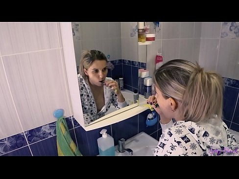 ❤️ Hack med unge i pyjamas ender oral cum in ass - letty black ️ Sludder hos oss ☑